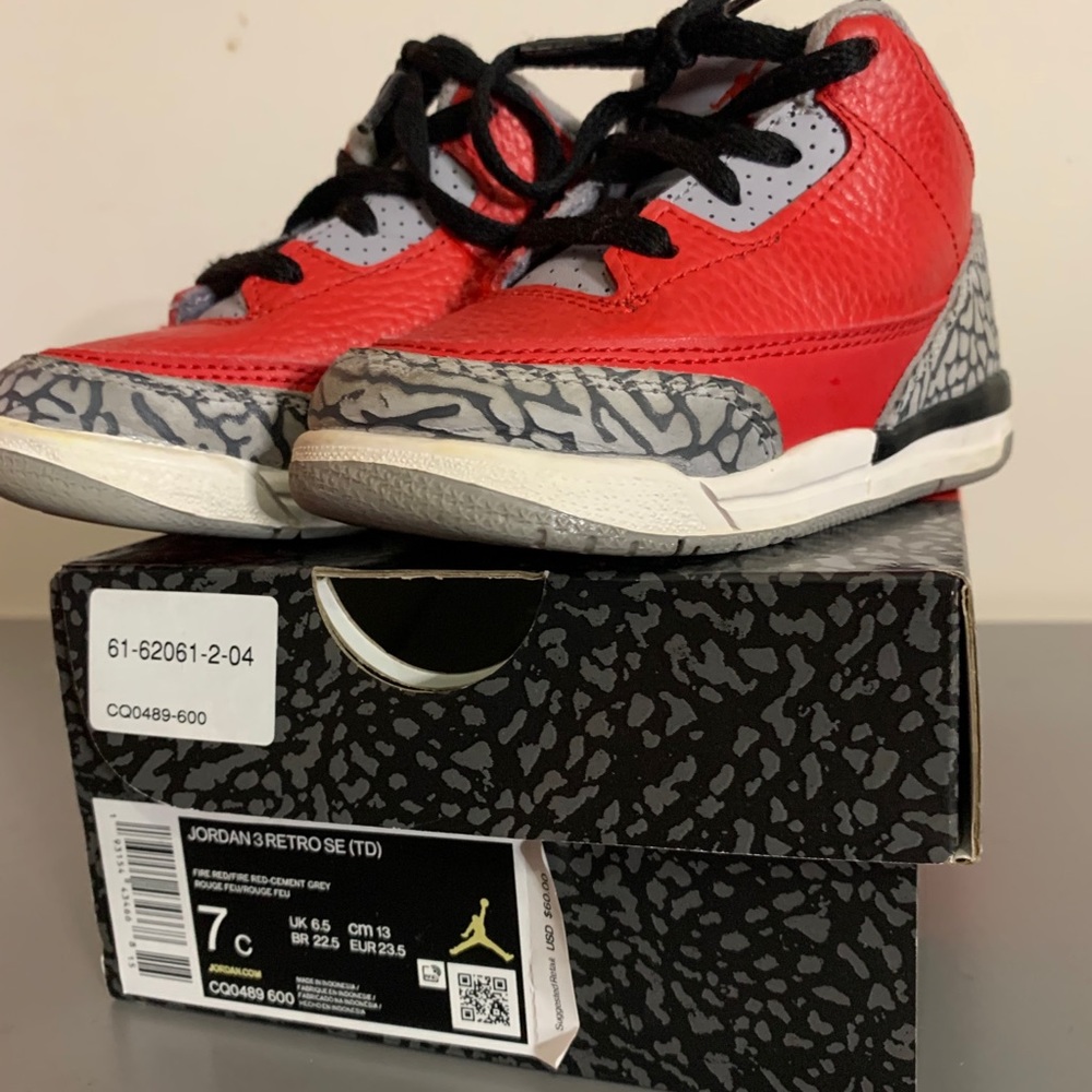 Toddler Jordan Retro 3’s SE